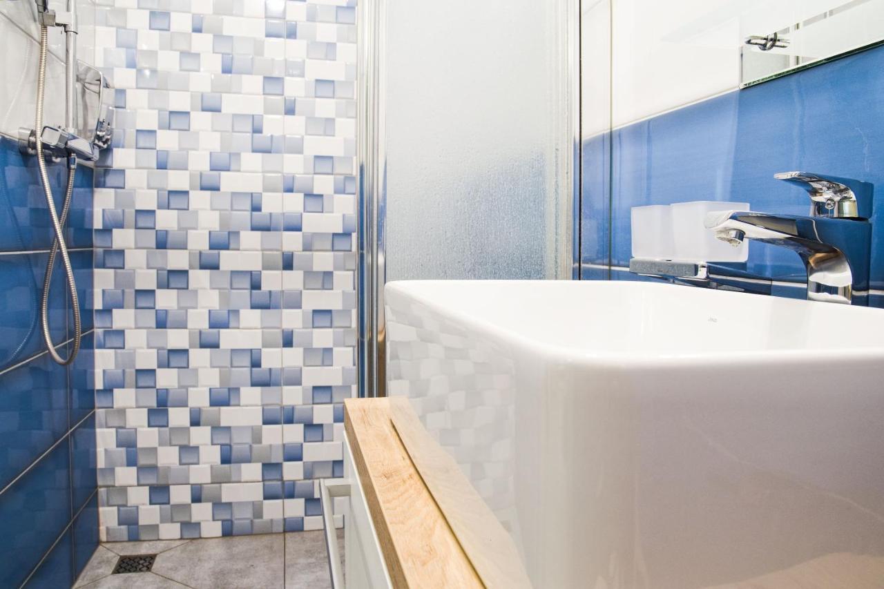 Apartmany A Wellness Vmal Skutec Luaran gambar