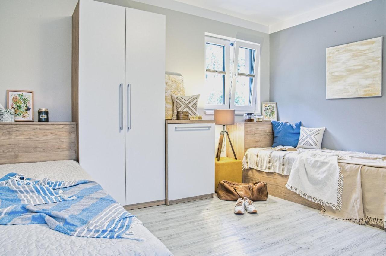 Apartmany A Wellness Vmal Skutec Luaran gambar