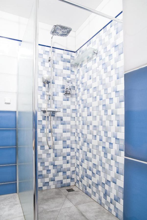 Apartmany A Wellness Vmal Skutec Luaran gambar